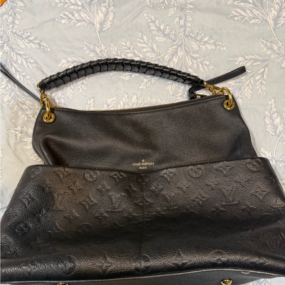 Louis Vuitton Handbags - Louis Vuitton Black Monogram Shoulder Bag